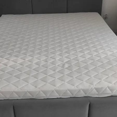 Amber Z Garazem - Osiedle Bursztynowe アパート